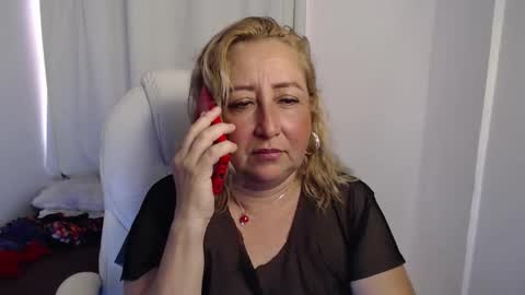 paiper online show from October 2025 05:15:02 PM