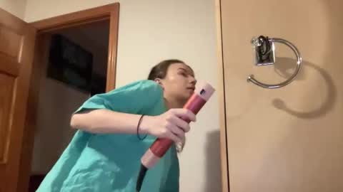 Snapshot of paisleysnowxo chatting on November 2025 11:04:02 PM paisleysnowxo online show from November 2025 11:04:02 PM