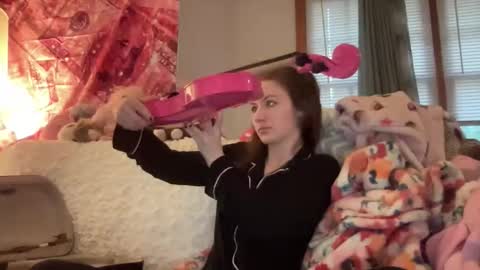 Snapshot of paisleysnowxo chatting on November 2025 08:52:01 PM paisleysnowxo online show from November 2025 08:52:01 PM