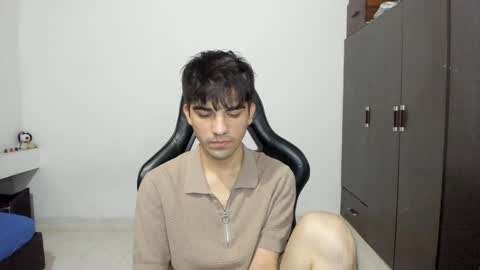 pakun_ online show from December 2024 04:13:01 AM