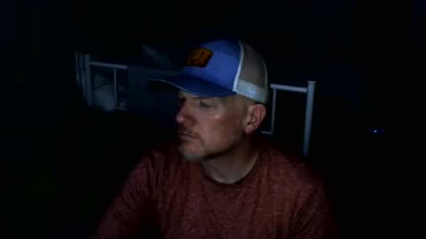 Snapshot of pale_dad_bod chatting on April 2026 02:53:01 AM pale_dad_bod online show from April 2026 02:53:01 AM