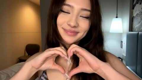 Paw Paw online show from January 2026 05:27:02 PM