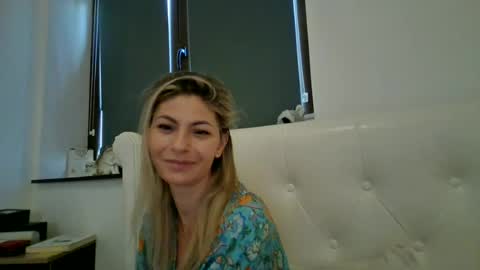 Snapshot of pamela051087 chatting on June 2026 04:31:02 PM Pamela051087 online show from June 2026 04:31:02 PM
