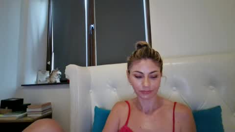 Snapshot of pamela051087 chatting on June 2026 03:10:02 PM Pamela051087 online show from June 2026 03:10:02 PM