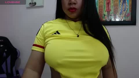 Snapshot of pamela_claus chatting on June 2026 05:58:02 PM Pamela Claus online show from June 2026 05:58:02 PM