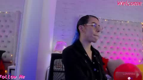 Snapshot of pamelamiler_ chatting on June 2026 02:43:02 PM TELL ME PAMELLA AND GIVE ME A GOOD GRADE ITS IMPORTANT online show from June 2026 02:43:02 PM