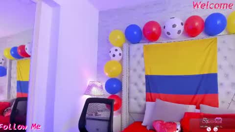 Snapshot of pamelamiler_ chatting on June 2026 02:10:02 PM TELL ME PAMELLA AND GIVE ME A GOOD GRADE ITS IMPORTANT online show from June 2026 02:10:02 PM