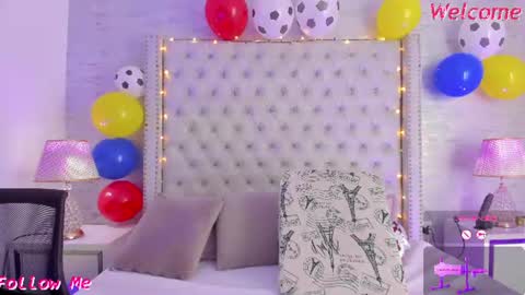 Snapshot of pamelamiler_ chatting on July 2026 12:20:01 PM TELL ME PAMELLA AND GIVE ME A GOOD GRADE ITS IMPORTANT online show from July 2026 12:20:01 PM