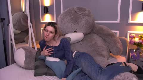 Pamelamy online show from February 2025 12:47:01 PM