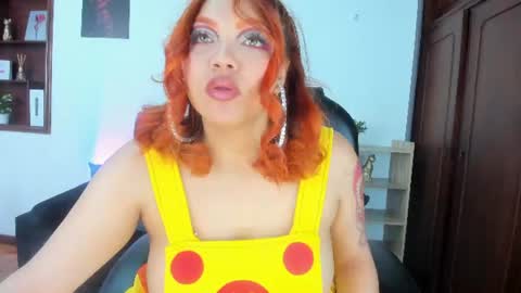 Snapshot of pamelaqueen_1 chatting on June 2026 08:42:01 PM P A M E L A 3 online show from June 2026 08:42:01 PM