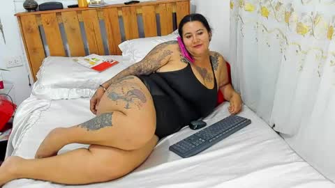 Pamela online show from April 2026 10:01:01 PM