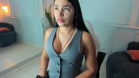 pamplemusa_ online show from February 2026 11:36:01 AM