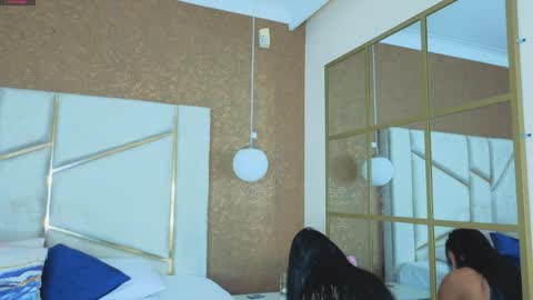 pamplemusa_ online show from April 2026 11:37:01 AM