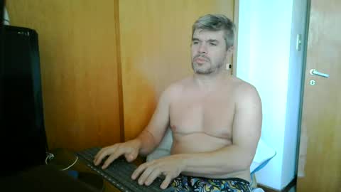 Pancho Madrid online show from April 2026 06:58:01 PM