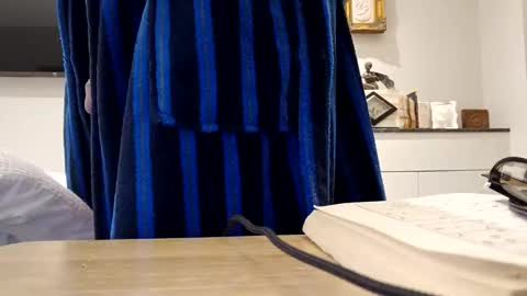 Snapshot of panda320 chatting on September 2025 07:58:02 PM panda320 online show from September 2025 07:58:02 PM