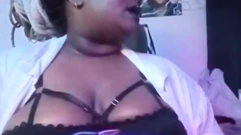 pandamami online show from February 2025 03:00:02 AM