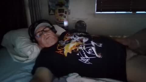 panos online show from December 2025 11:09:01 PM