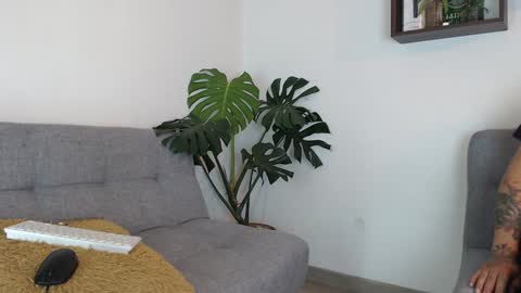 Snapshot of pantyhose_xxx_ chatting on December 2024 07:25:02 PM pantyhose_xxx_ online show from December 2024 07:25:02 PM