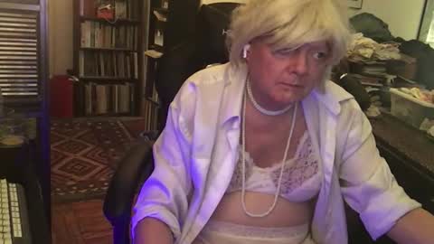 Snapshot of pantyvloletlace chatting on February 2026 03:16:02 AM Pantyvioletlace online show from February 2026 03:16:02 AM