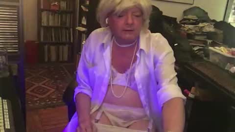 Snapshot of pantyvloletlace chatting on February 2026 04:23:02 AM Pantyvioletlace online show from February 2026 04:23:02 AM