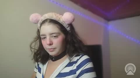 Paola online show from June 2026 06:17:02 PM