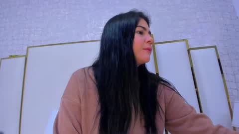Snapshot of paolaa_rodriguez chatting on September 2025 11:34:01 AM Paola online show from September 2025 11:34:01 AM