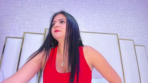 Snapshot of paolaa_rodriguez chatting on October 2025 11:32:02 AM Paola online show from October 2025 11:32:02 AM