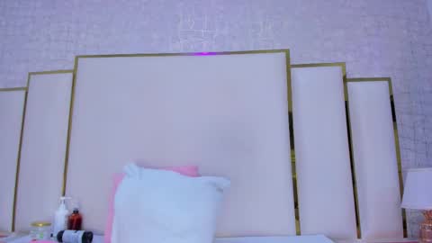 Snapshot of paolaa_rodriguez chatting on October 2025 11:33:02 AM Paola online show from October 2025 11:33:02 AM