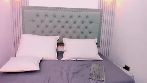 Snapshot of paolab_g chatting on January 2025 02:49:02 PM online show from January 2025 02:49:02 PM