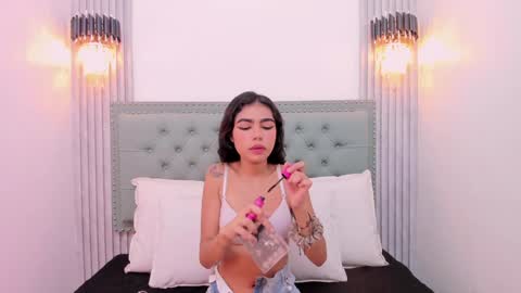 Snapshot of paolab_g chatting on February 2025 11:54:01 AM online show from February 2025 11:54:01 AM