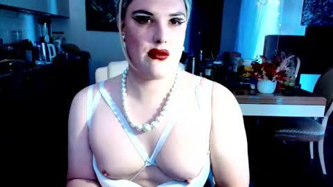 Sarina Williams online show from May 2026 10:00:01 AM