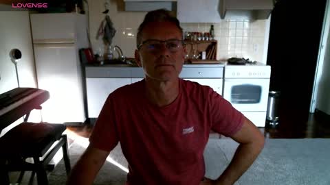 Snapshot of papa_show chatting on December 2024 09:24:01 AM papa_show online show from December 2024 09:24:01 AM