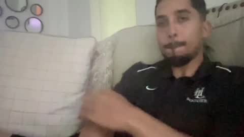 Snapshot of papicubano_guapo23cm chatting on May 2026 01:20:02 PM papicubano_guapo23cm online show from May 2026 01:20:02 PM