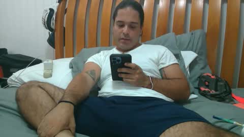 PapiiPR185 online show from May 2026 06:04:01 PM
