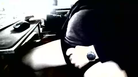 Snapshot of papilly chatting on March 2026 01:45:02 AM papilly online show from March 2026 01:45:02 AM