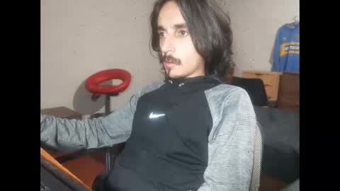 Snapshot of papito20cm chatting on December 2024 04:14:01 AM Lau online show from December 2024 04:14:01 AM