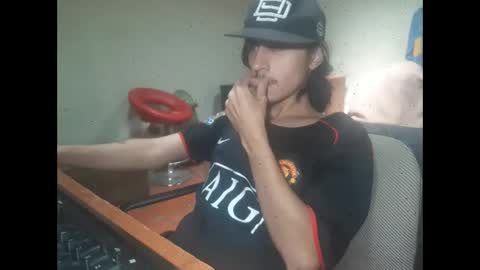 Snapshot of papito20cm chatting on December 2024 01:50:02 PM Lau online show from December 2024 01:50:02 PM