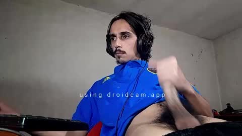 Snapshot of papito20cm chatting on September 2025 02:57:01 AM Lau online show from September 2025 02:57:01 AM