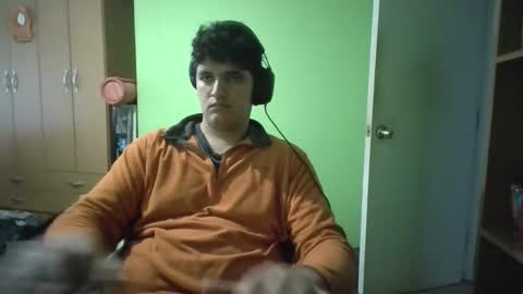 Snapshot of papitowilly999 chatting on May 2026 02:35:02 PM Papito online show from May 2026 02:35:02 PM