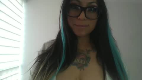 Snapshot of paprika_01sx chatting on February 2026 01:45:01 PM paprika 01sx online show from February 2026 01:45:01 PM