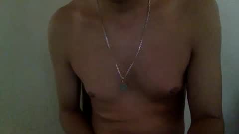 Snapshot of papy_dani33 chatting on April 2026 02:31:01 PM papy_dani33 online show from April 2026 02:31:01 PM