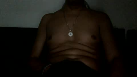 Snapshot of papy_dani33 chatting on June 2026 09:03:02 AM papy_dani33 online show from June 2026 09:03:02 AM