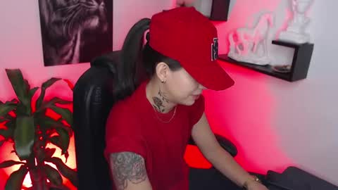 Paris D angelo online show from February 2025 11:09:02 PM