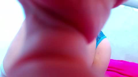 paris_squirtt online show from May 2026 09:33:01 PM
