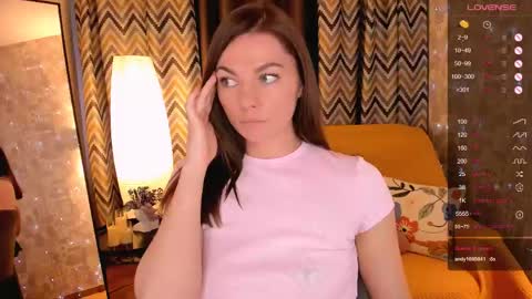 Snapshot of parisjackson_ chatting on April 2026 08:40:02 AM Paris online show from April 2026 08:40:02 AM