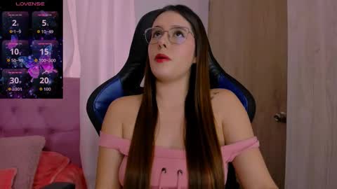 Paris online show from February 2026 06:23:01 PM