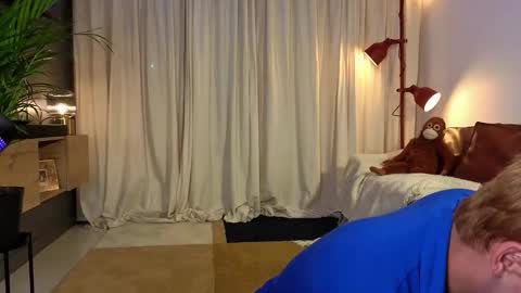 connie online show from October 2025 12:19:01 AM