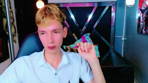 Snapshot of park_jimin1 chatting on November 2025 02:54:01 PM park_jimin1 online show from November 2025 02:54:01 PM