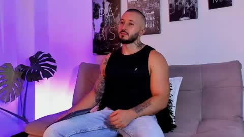 Snapshot of parker_lavine chatting on June 2026 01:10:02 AM parker lavine online show from June 2026 01:10:02 AM
