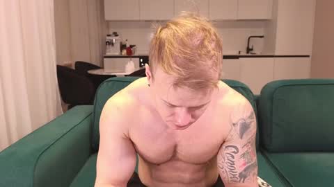 Pashka online show from January 2025 06:42:01 AM